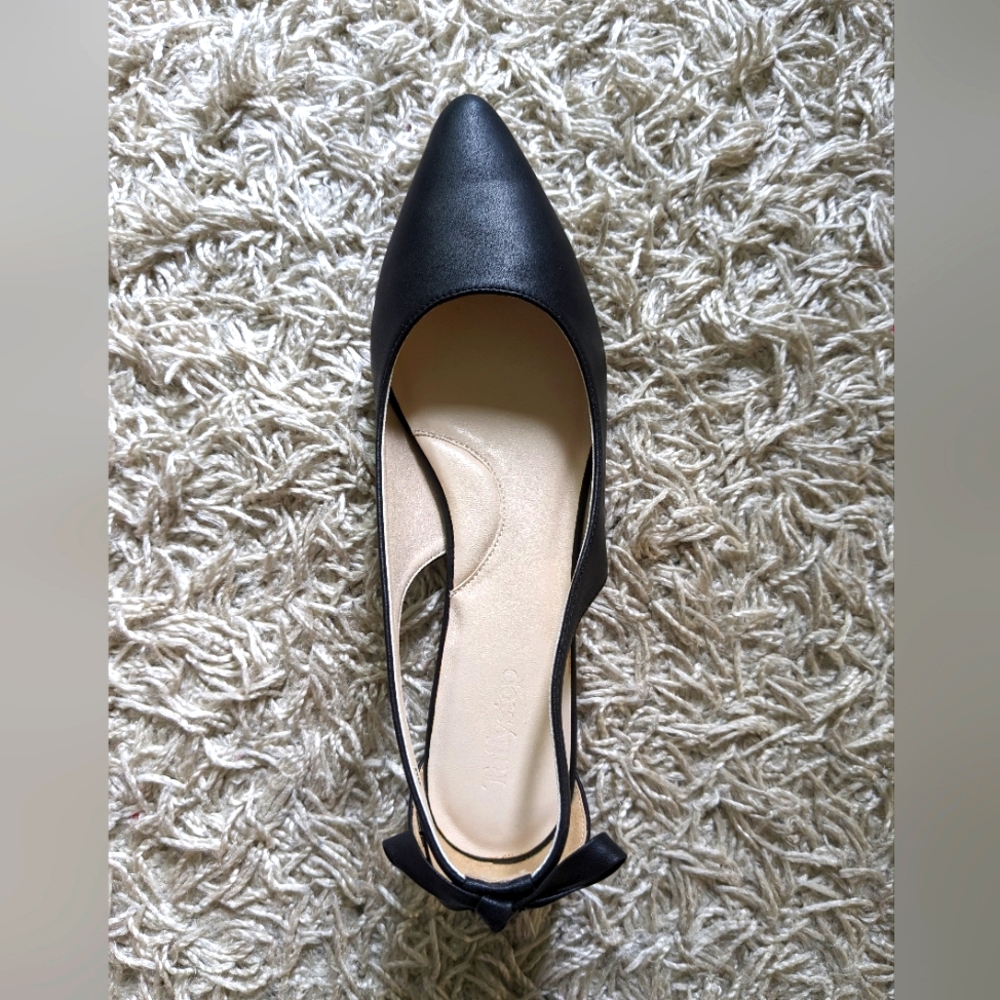 TaffyStep black flats size 9